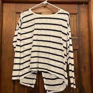 Splitback nautical top